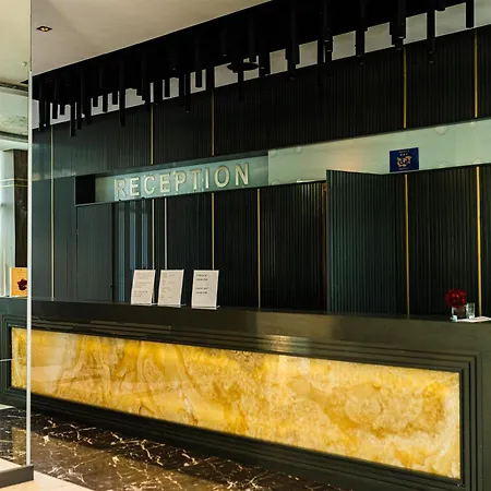 Riviera Blue 阳光海滩