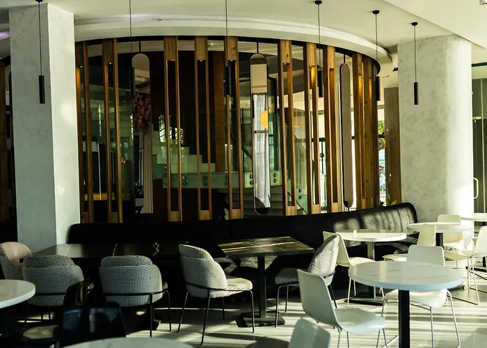 Riviera Blue Hotel