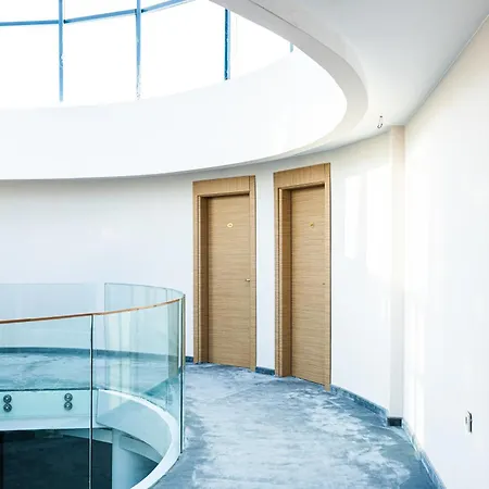 Riviera Blue Hotel 3*